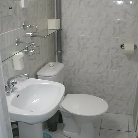 Hostel Elka-sen *