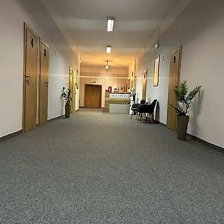 Elka-sen Hostel *
